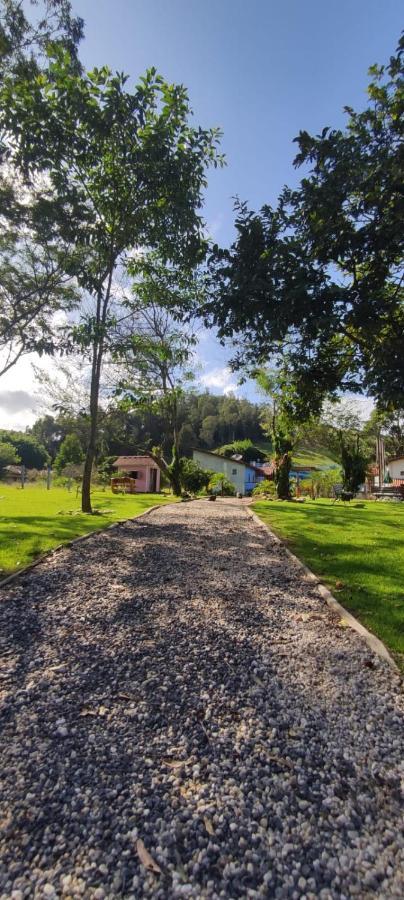 Chacara Bora Bora Villa Sao Bento do Sapucai Exterior photo